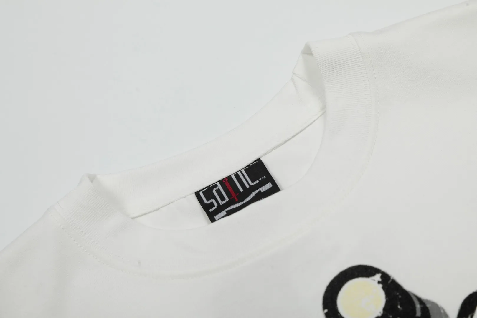 SAINT vintage American fashion special version one-piece short-sleeved T-shirt Wholesale price: 118 Size: M L XL Style number: 2157 Color: white